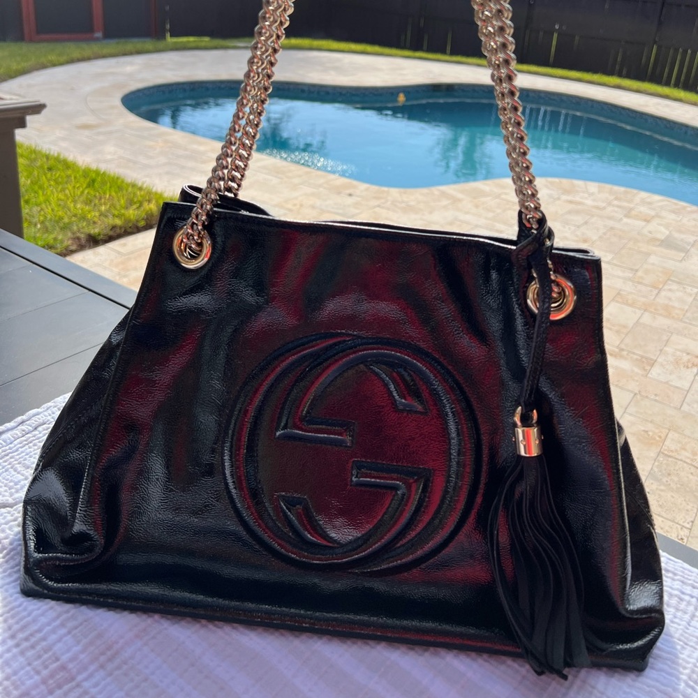 Gucci Black Soho Gold Chain Shoulder purse